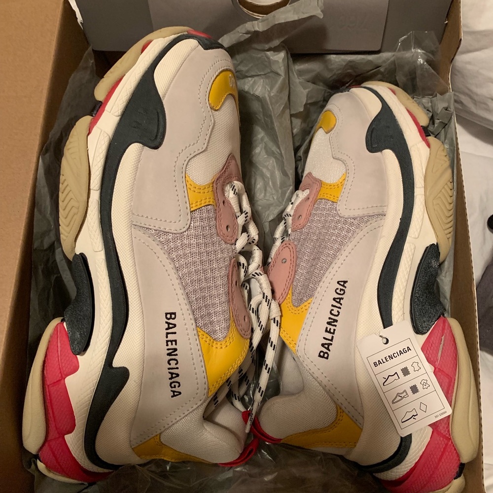 BALENCIAGA TRIPLE S MULTI-COLOR 40